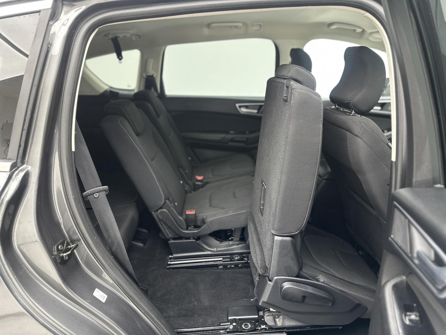 Used Ford S-Max 2017 for sale - 76714083: Photo 30