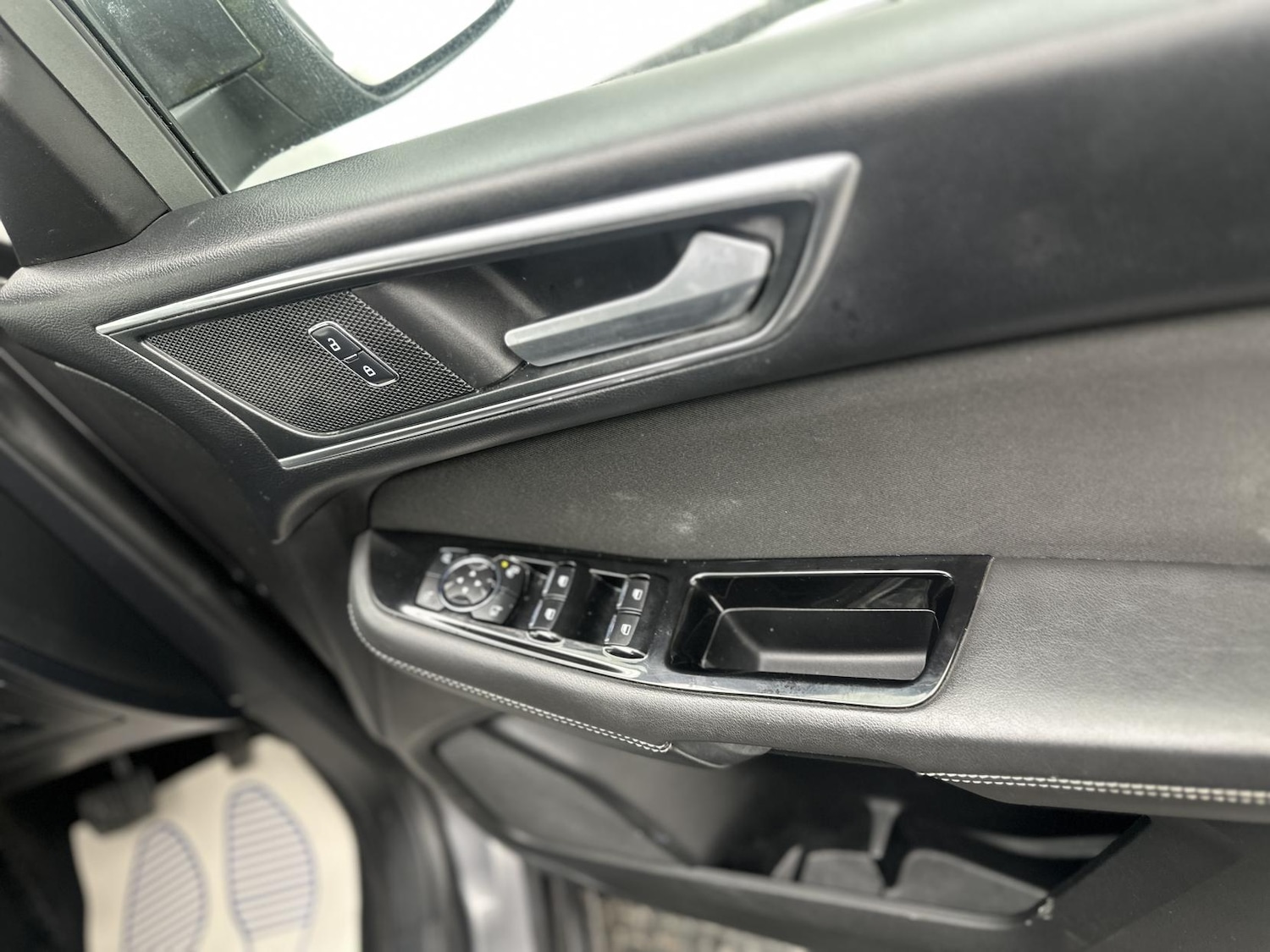 Used Ford S-Max 2017 for sale - 76714083: Photo 59