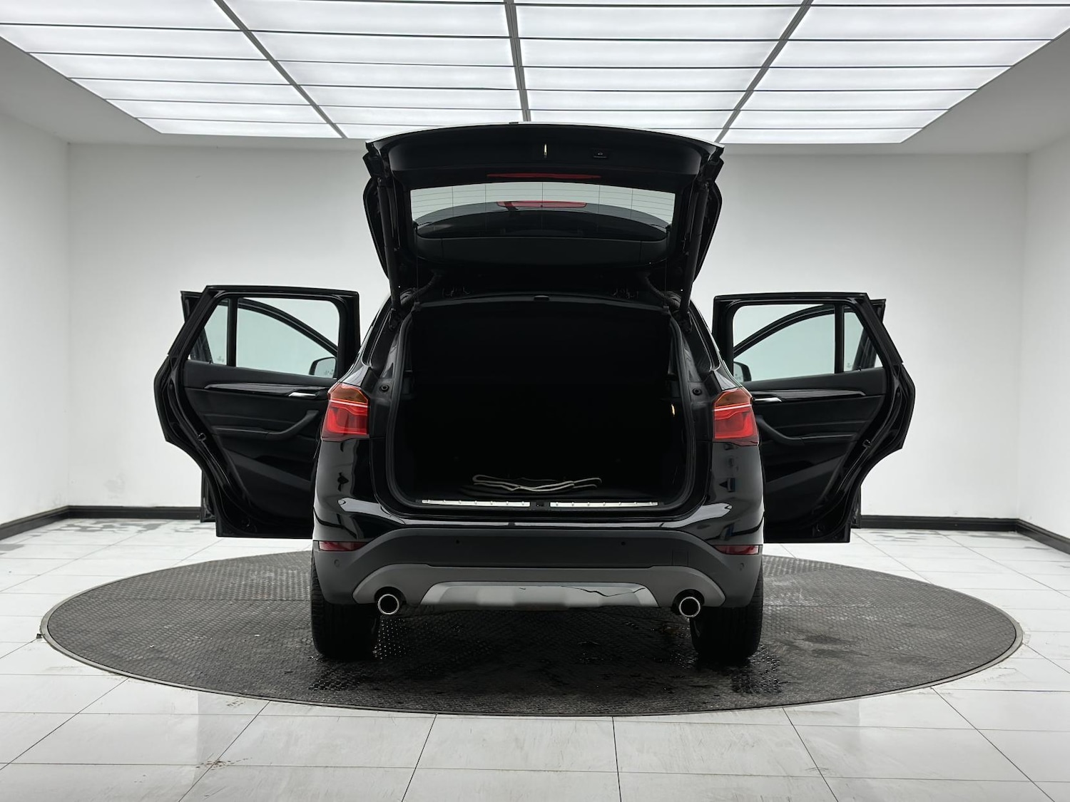 Used BMW X1 2018 for sale - 76885270: Photo 10