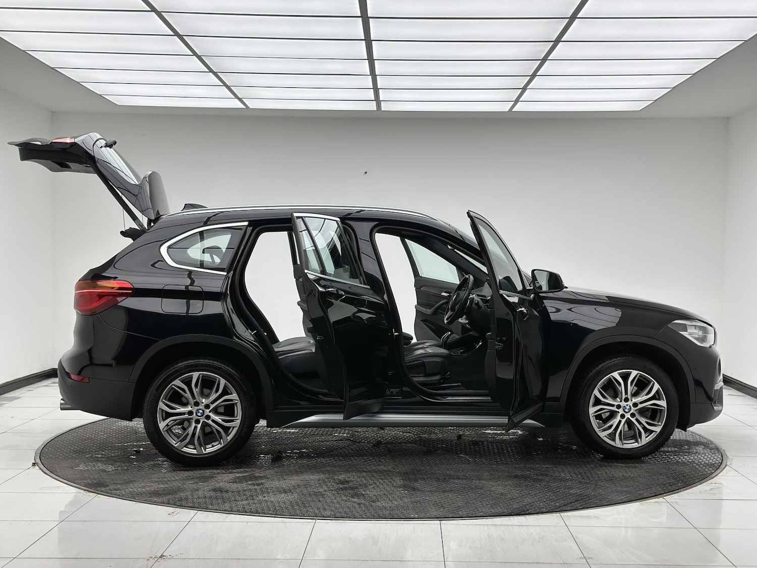 Used BMW X1 2018 for sale - 76885270: Photo 13
