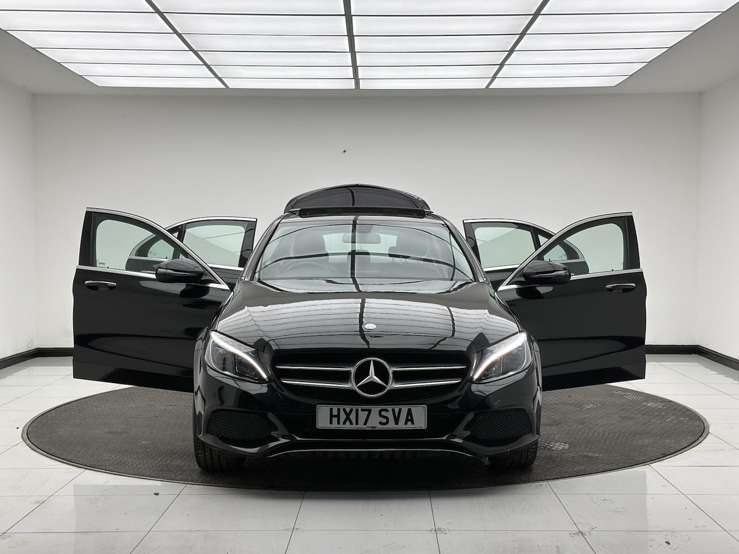 Used Mercedes-Benz C Class 2017 for sale - 77063572: Photo 10