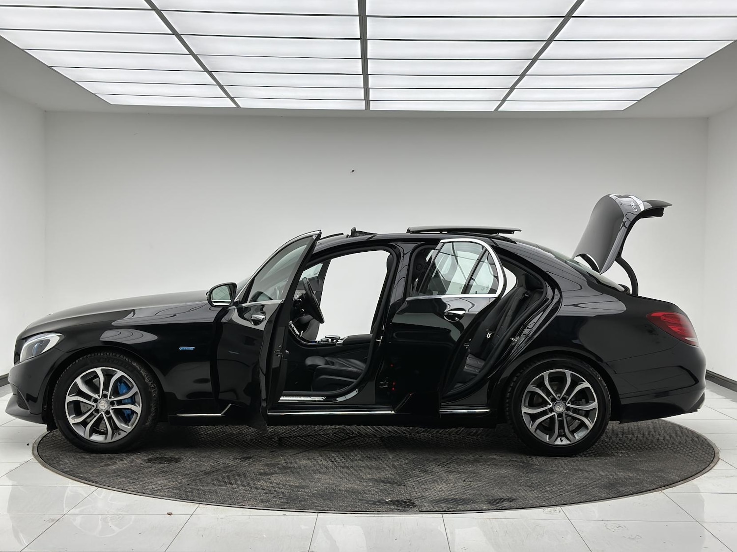 Used Mercedes-Benz C Class 2017 for sale - 77063572: Photo 11