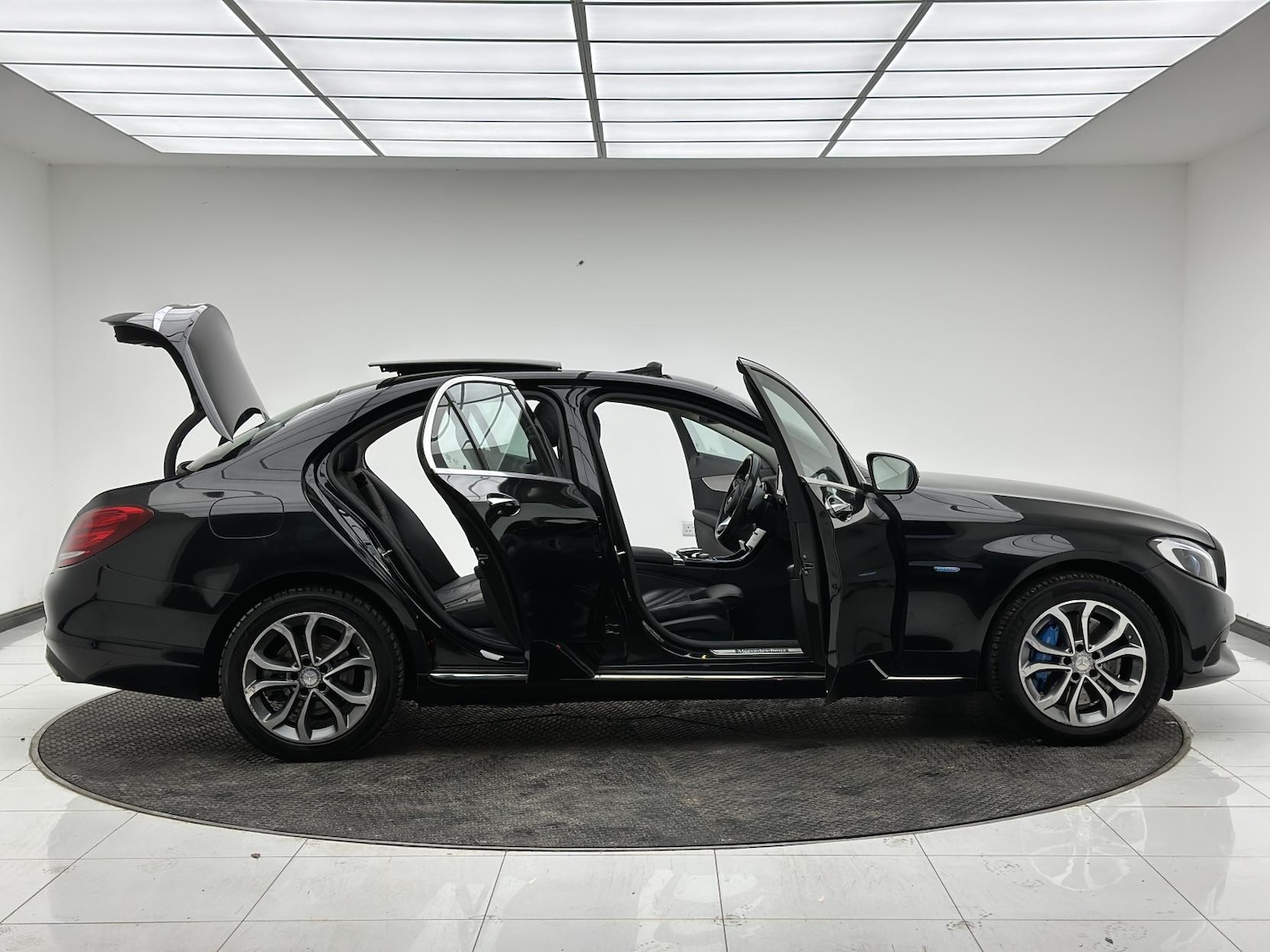 Used Mercedes-Benz C Class 2017 for sale - 77063572: Photo 14