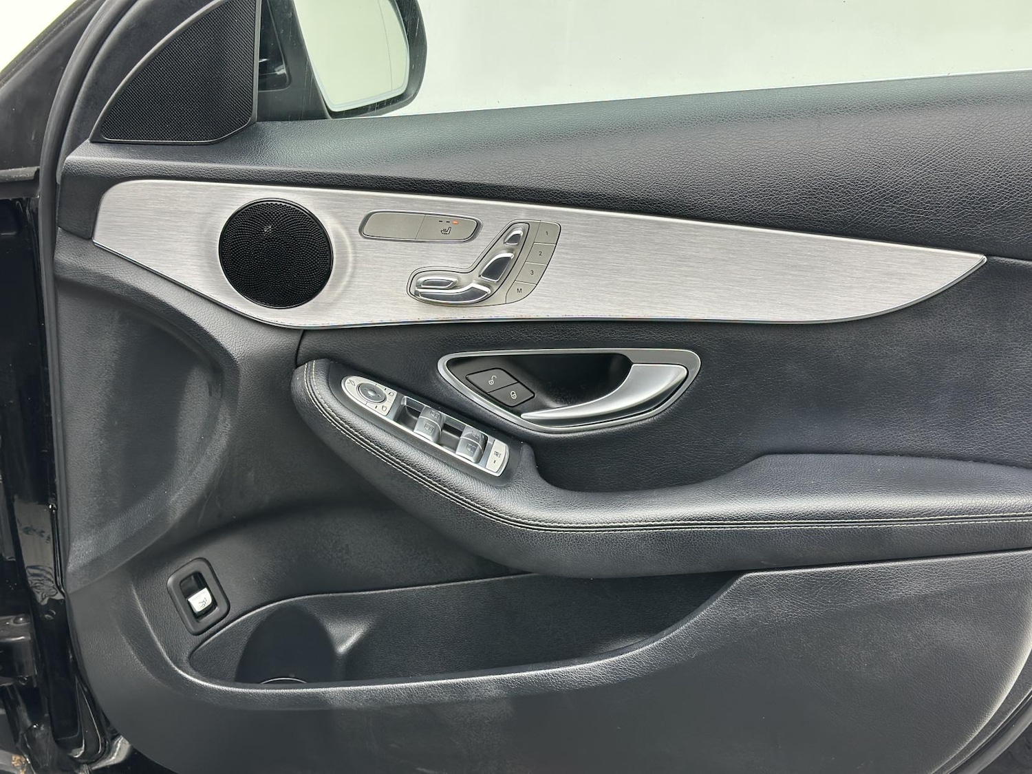 Used Mercedes-Benz C Class 2017 for sale - 77063572: Photo 15