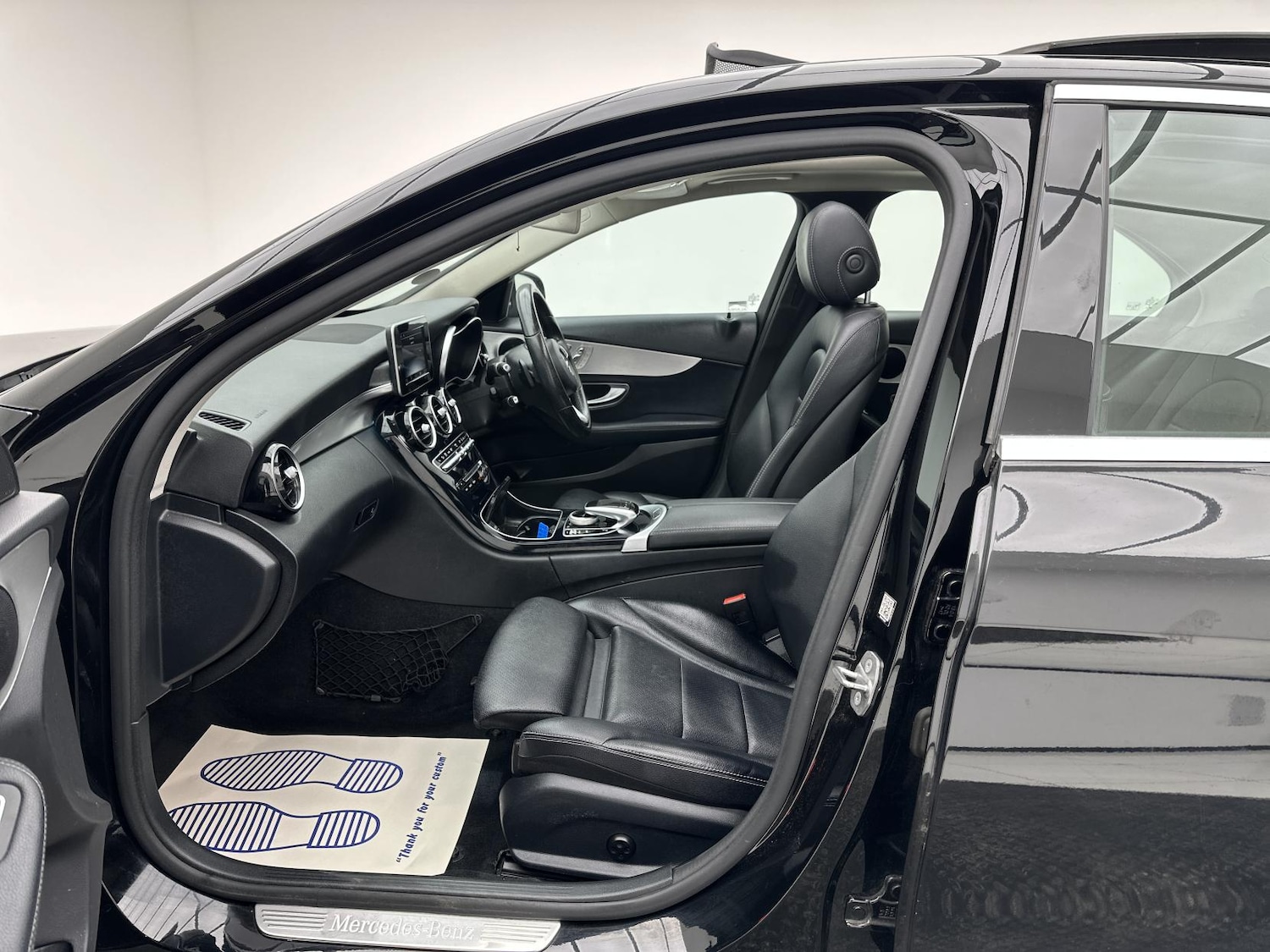 Used Mercedes-Benz C Class 2017 for sale - 77063572: Photo 33