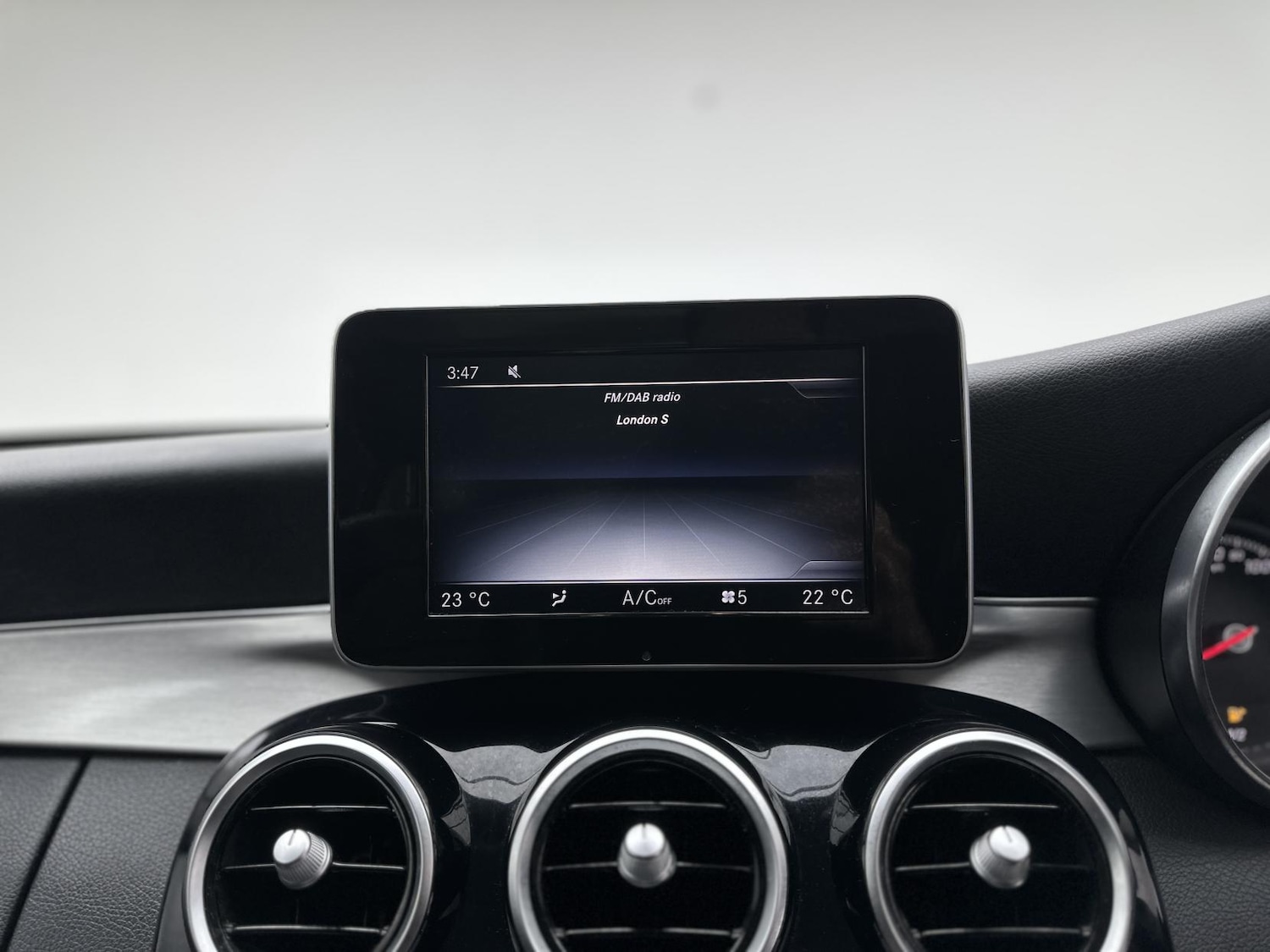 Used Mercedes-Benz C Class 2017 for sale - 77063572: Photo 42