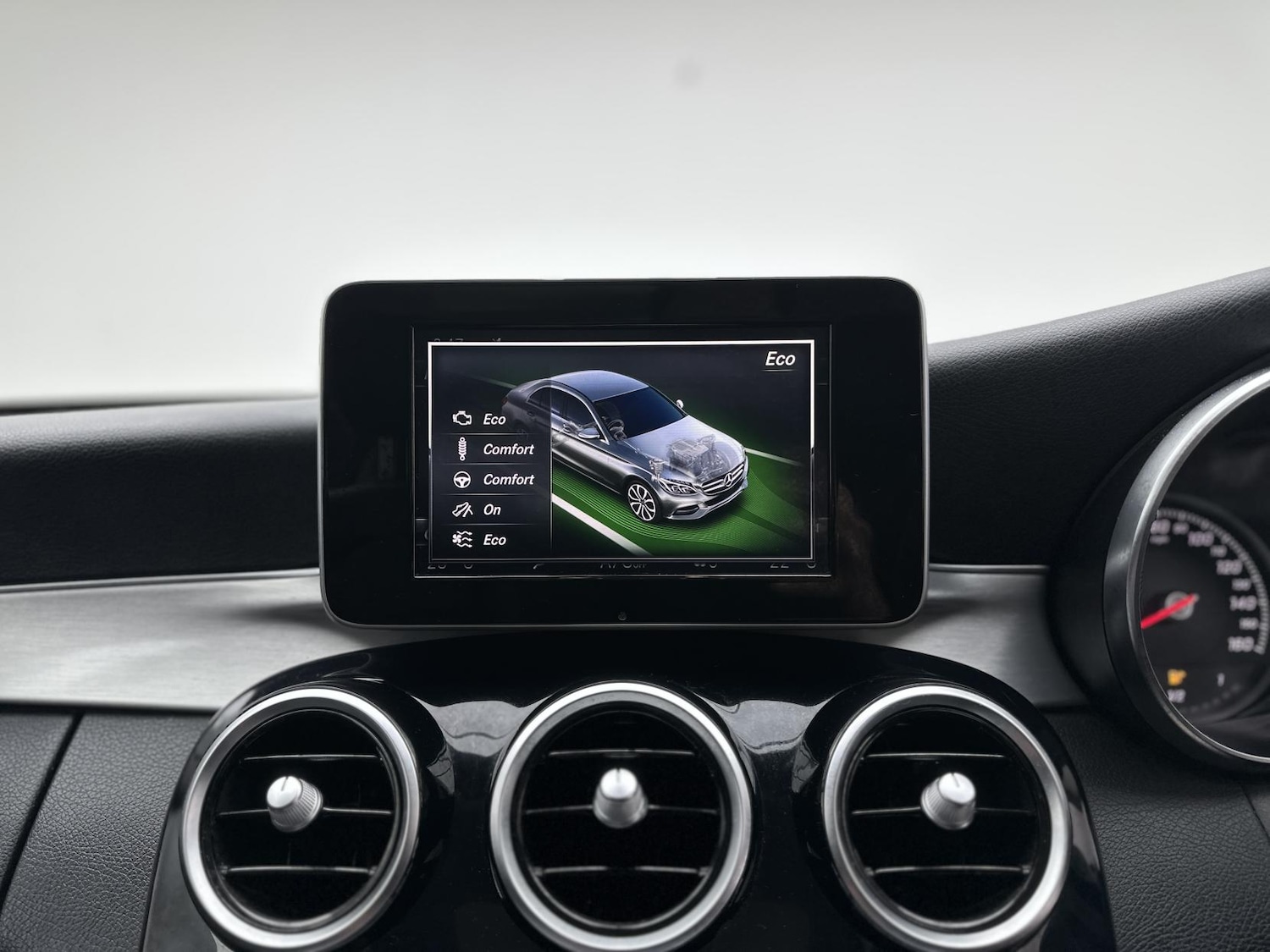 Used Mercedes-Benz C Class 2017 for sale - 77063572: Photo 43