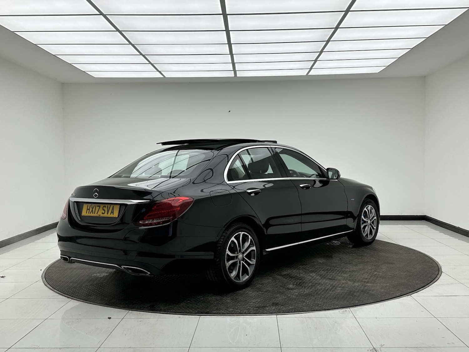 Used Mercedes-Benz C Class 2017 for sale - 77063572: Photo 8