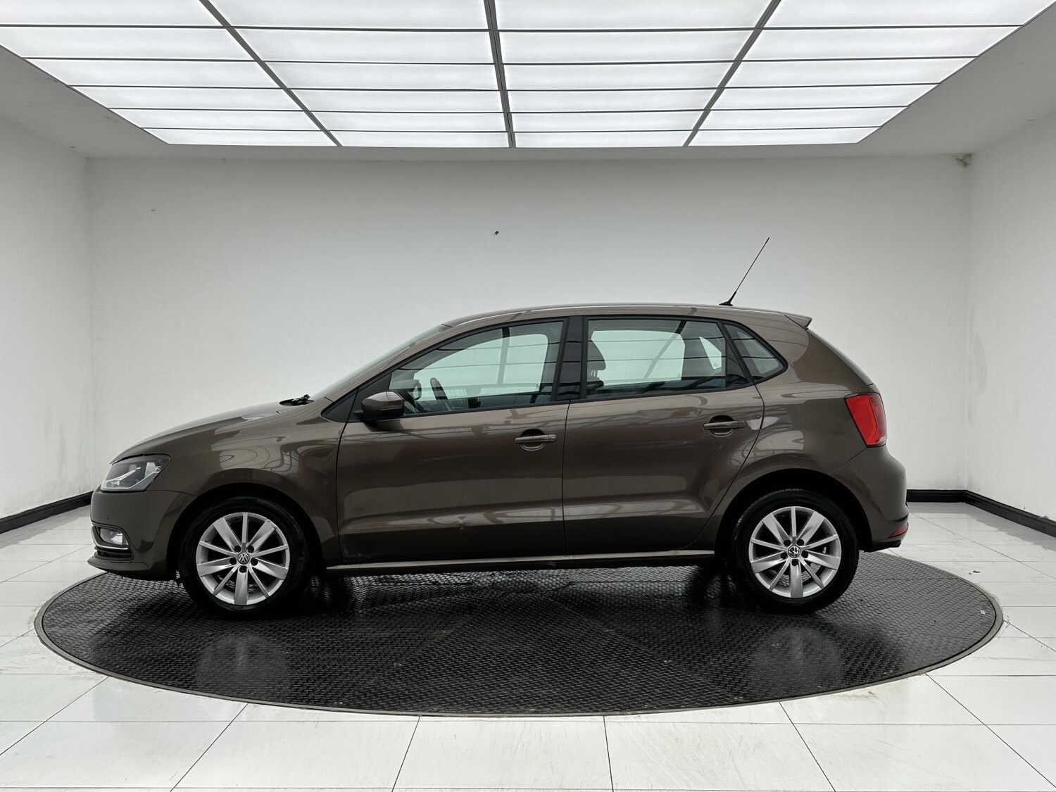 Used Volkswagen Polo 2016 for sale - 77492829: Photo 10