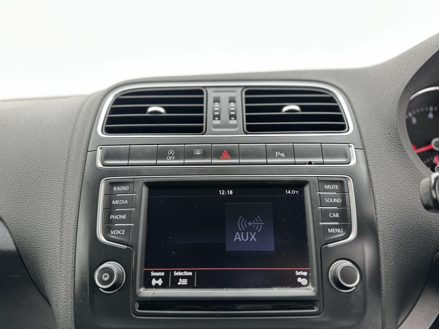 Used Volkswagen Polo 2016 for sale - 77492829: Photo 36