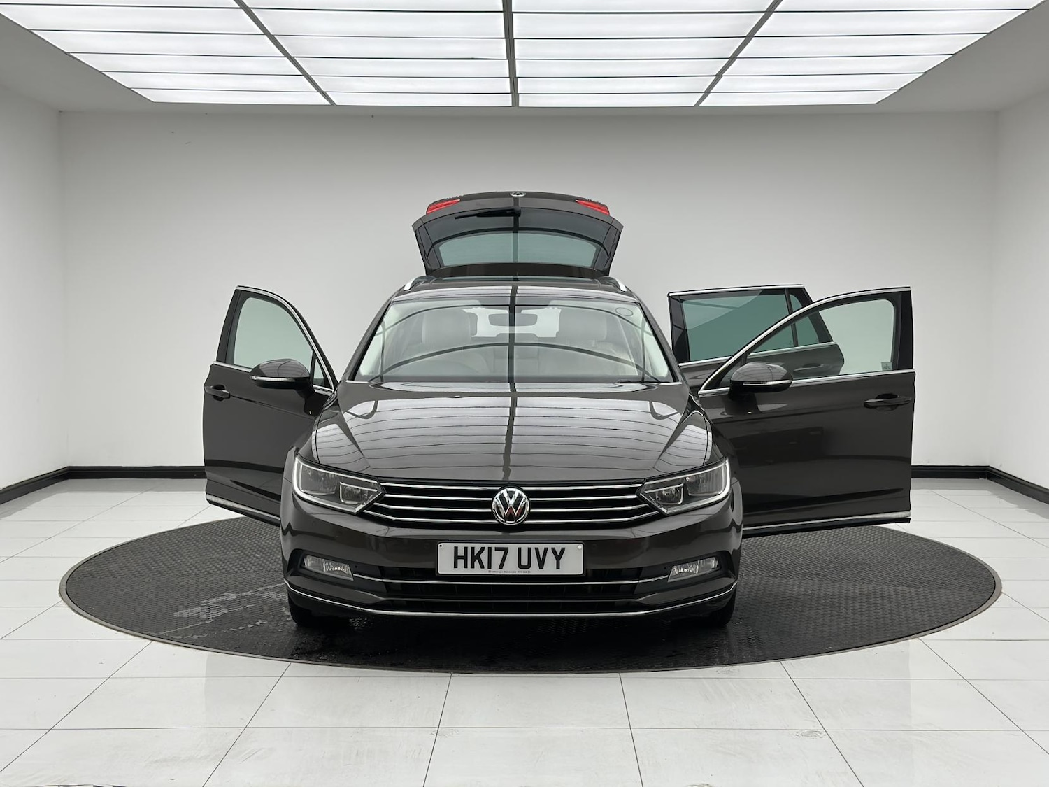 Used Volkswagen Passat 2017 for sale - 76196981: Photo 11