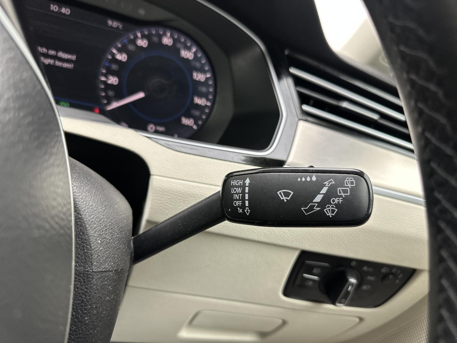 Used Volkswagen Passat 2017 for sale - 76196981: Photo 29