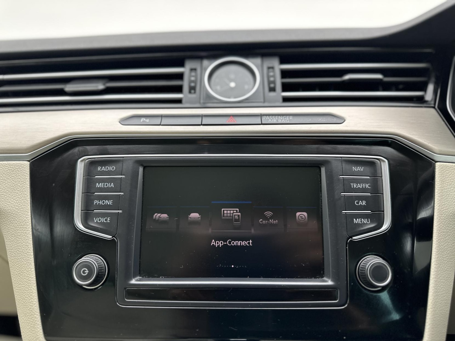 Used Volkswagen Passat 2017 for sale - 76196981: Photo 42