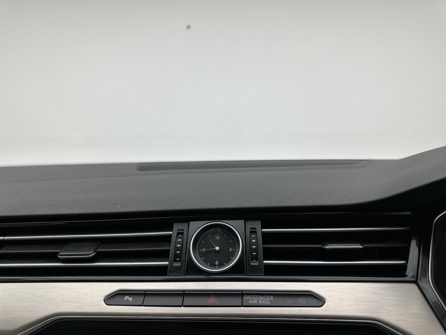 Used Volkswagen Passat 2017 for sale - 76196981: Photo 51