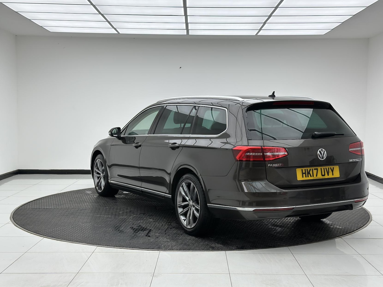 Used Volkswagen Passat 2017 for sale - 76196981: Photo 6