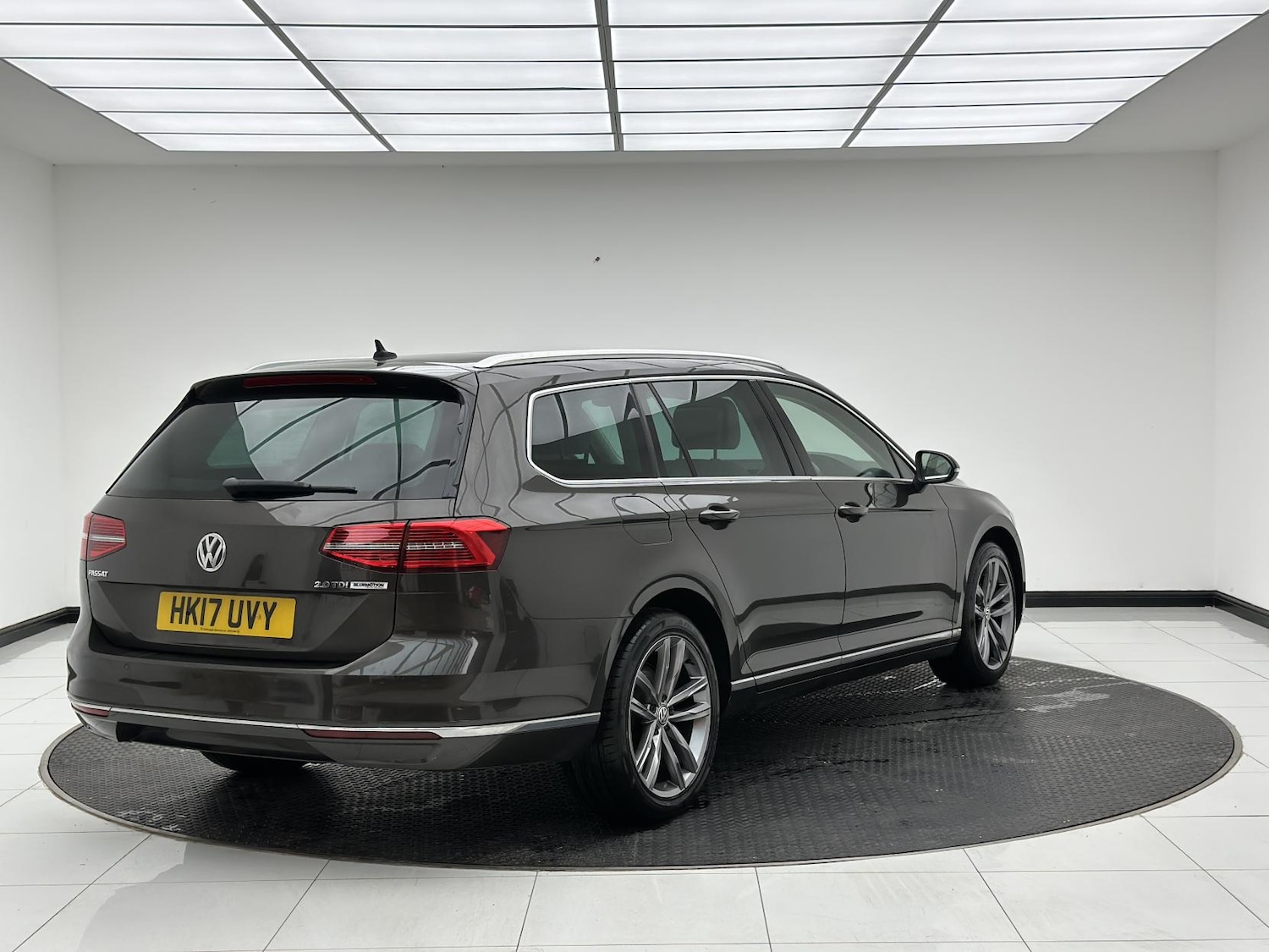 Used Volkswagen Passat 2017 for sale - 76196981: Photo 8
