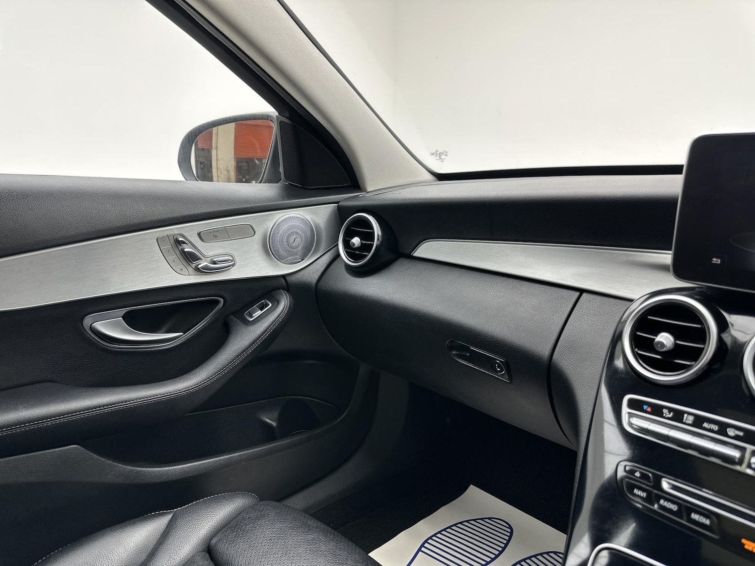 Used Mercedes-Benz C Class 2017 for sale - 76340766: Photo 22