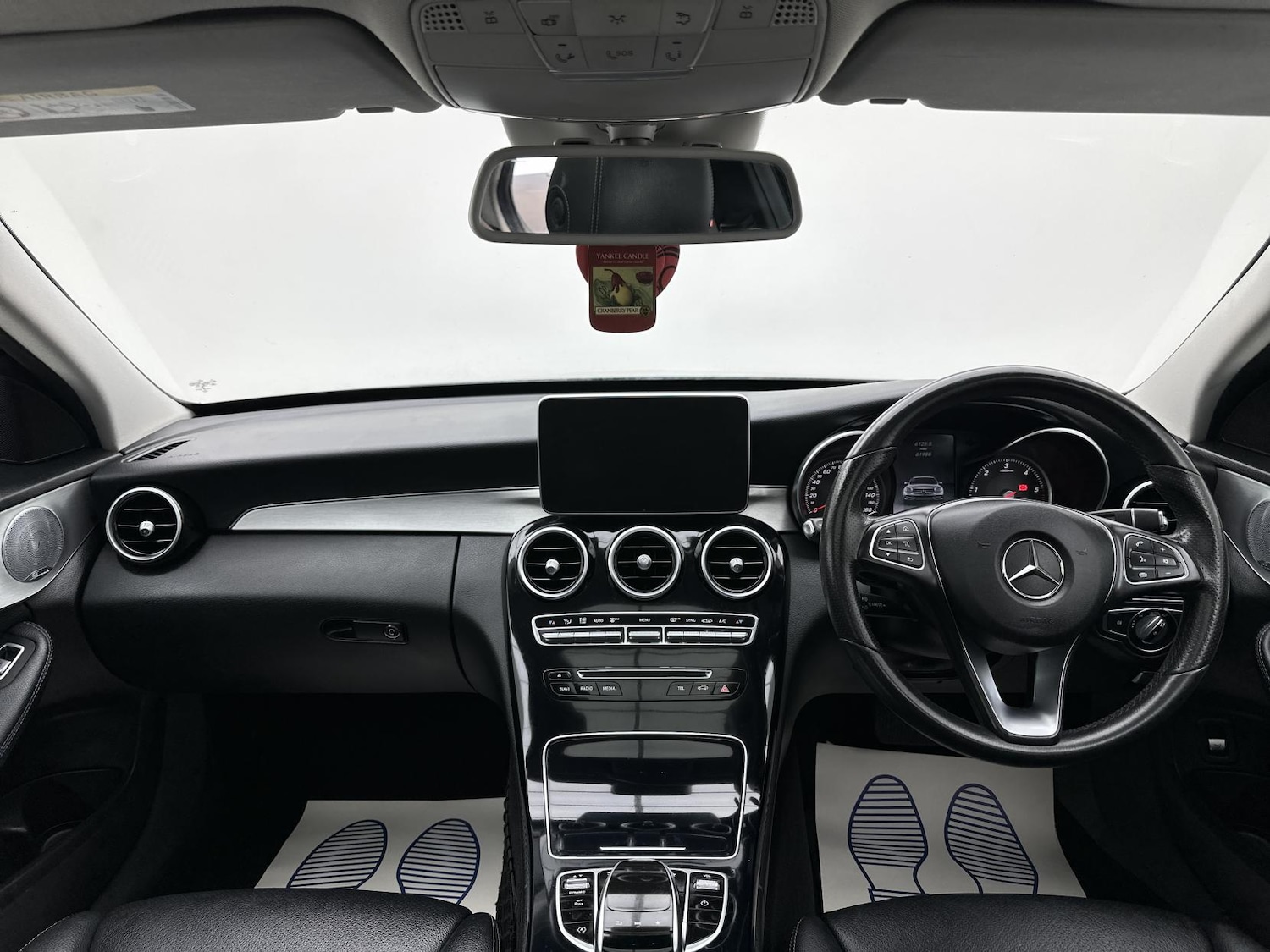 Used Mercedes-Benz C Class 2017 for sale - 76340766: Photo 23