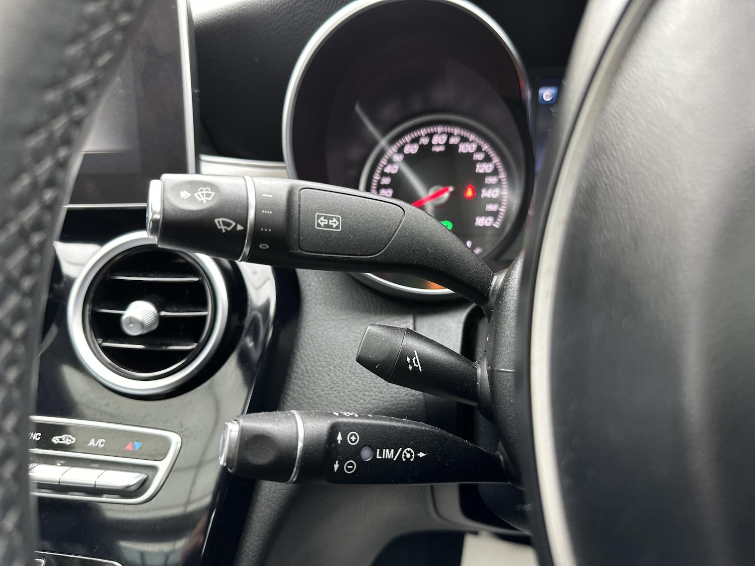 Used Mercedes-Benz C Class 2017 for sale - 76340766: Photo 27