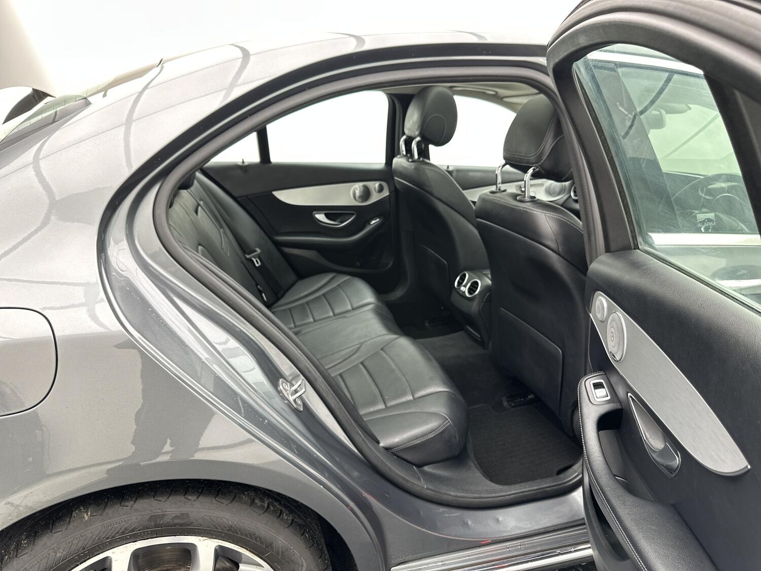 Used Mercedes-Benz C Class 2017 for sale - 76340766: Photo 31