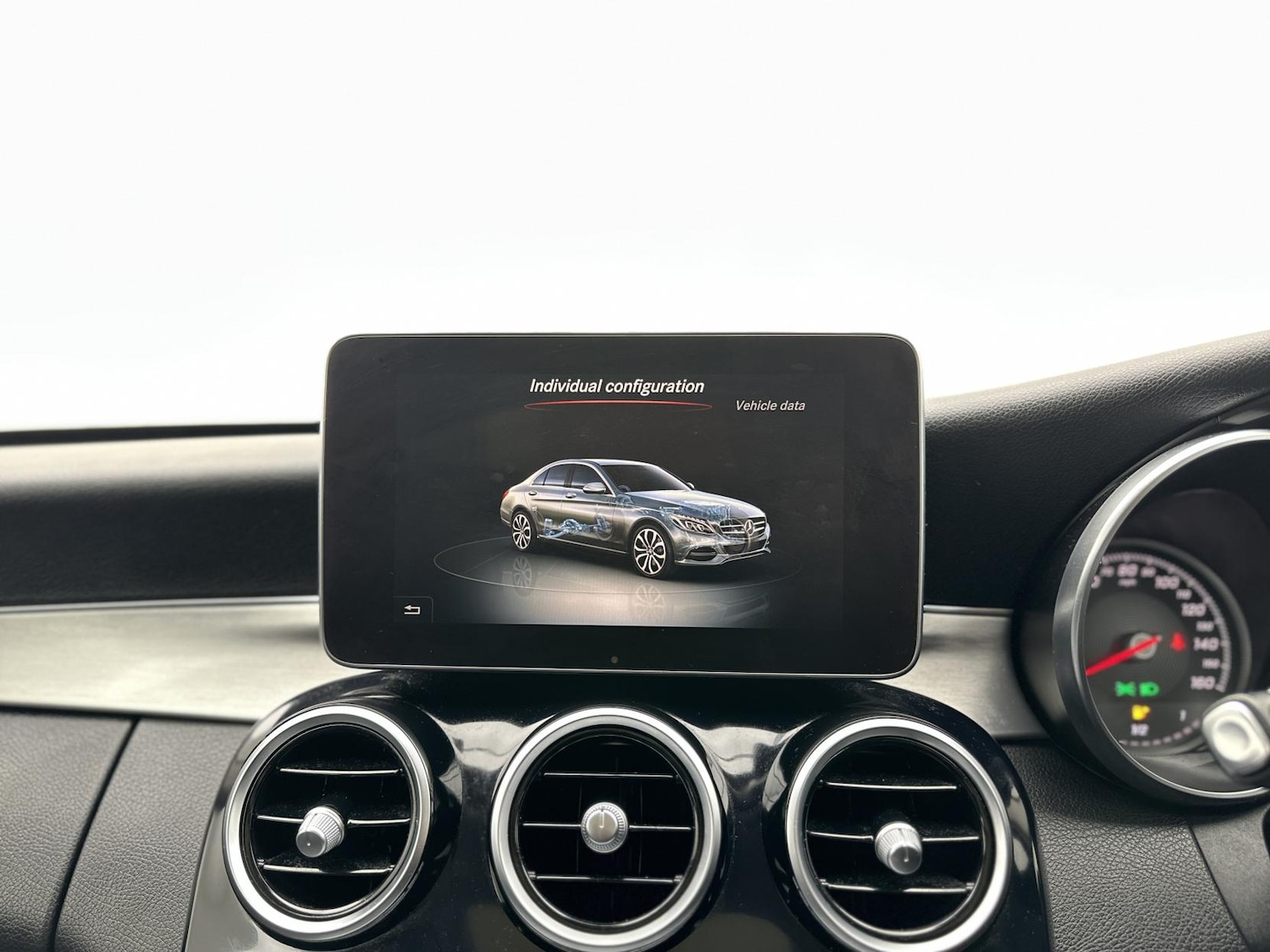 Used Mercedes-Benz C Class 2017 for sale - 76340766: Photo 48