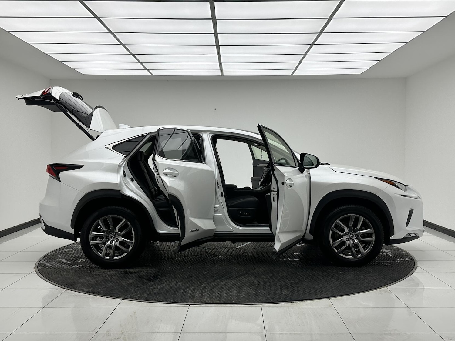 Used Lexus NX 2020 for sale - 76640721: Photo 11