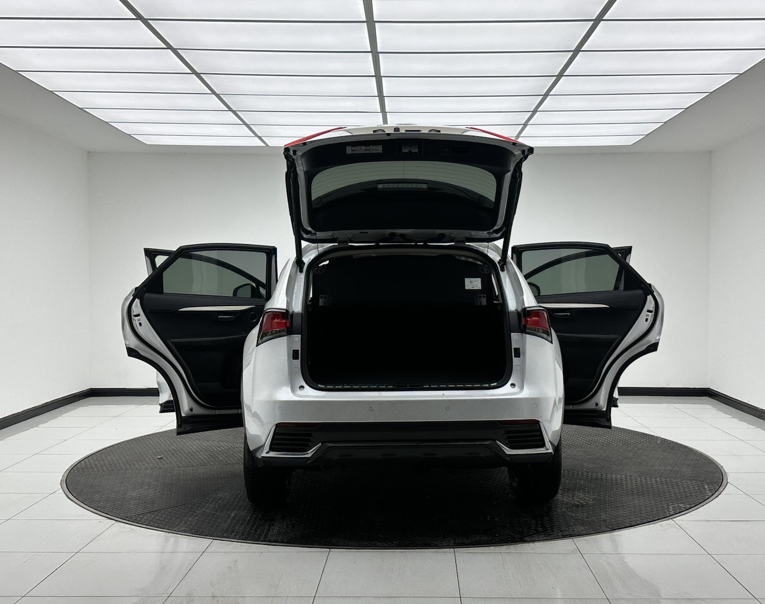 Used Lexus NX 2020 for sale - 76640721: Photo 14