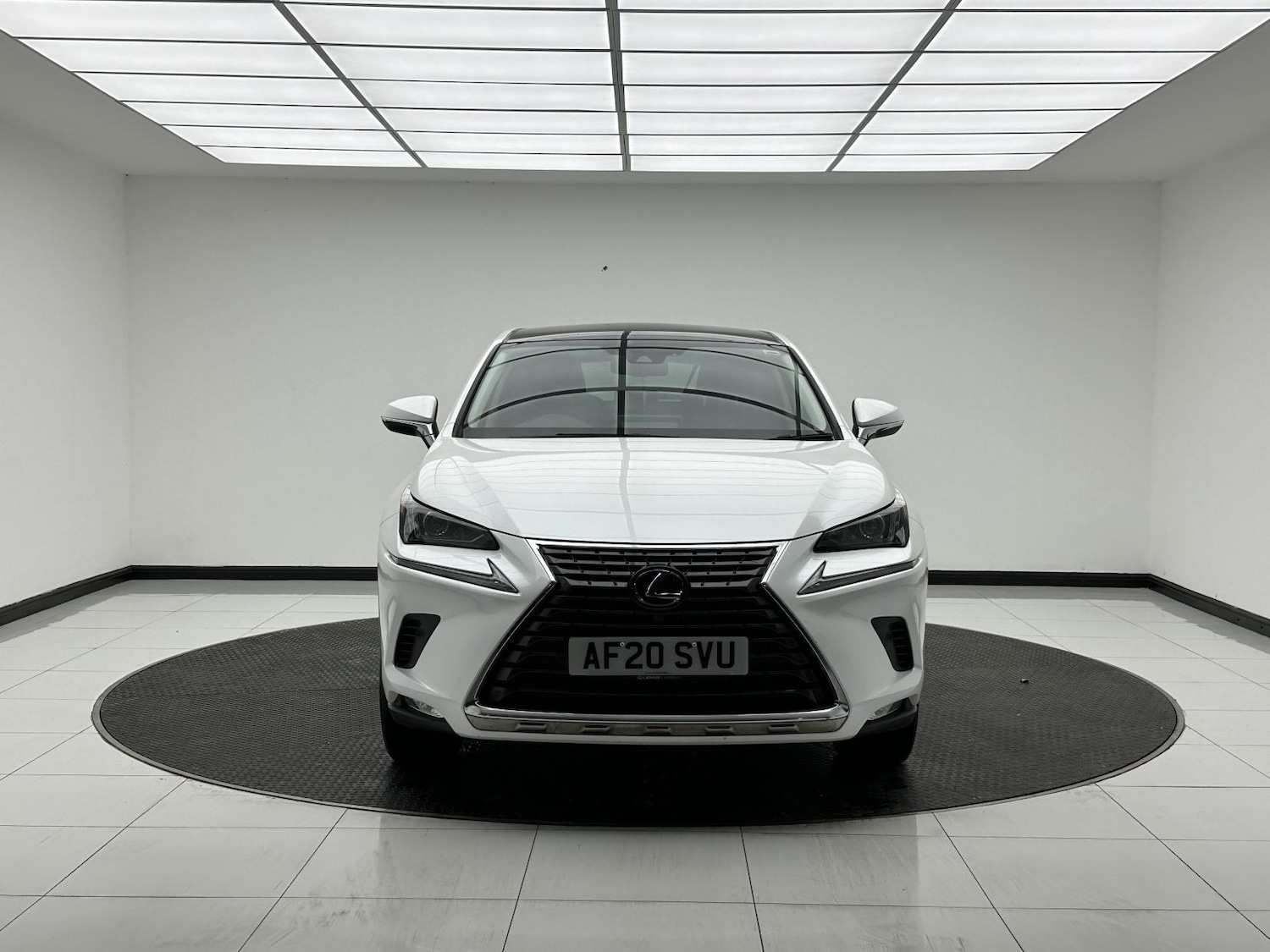 Used Lexus NX 2020 for sale - 76640721: Photo 2