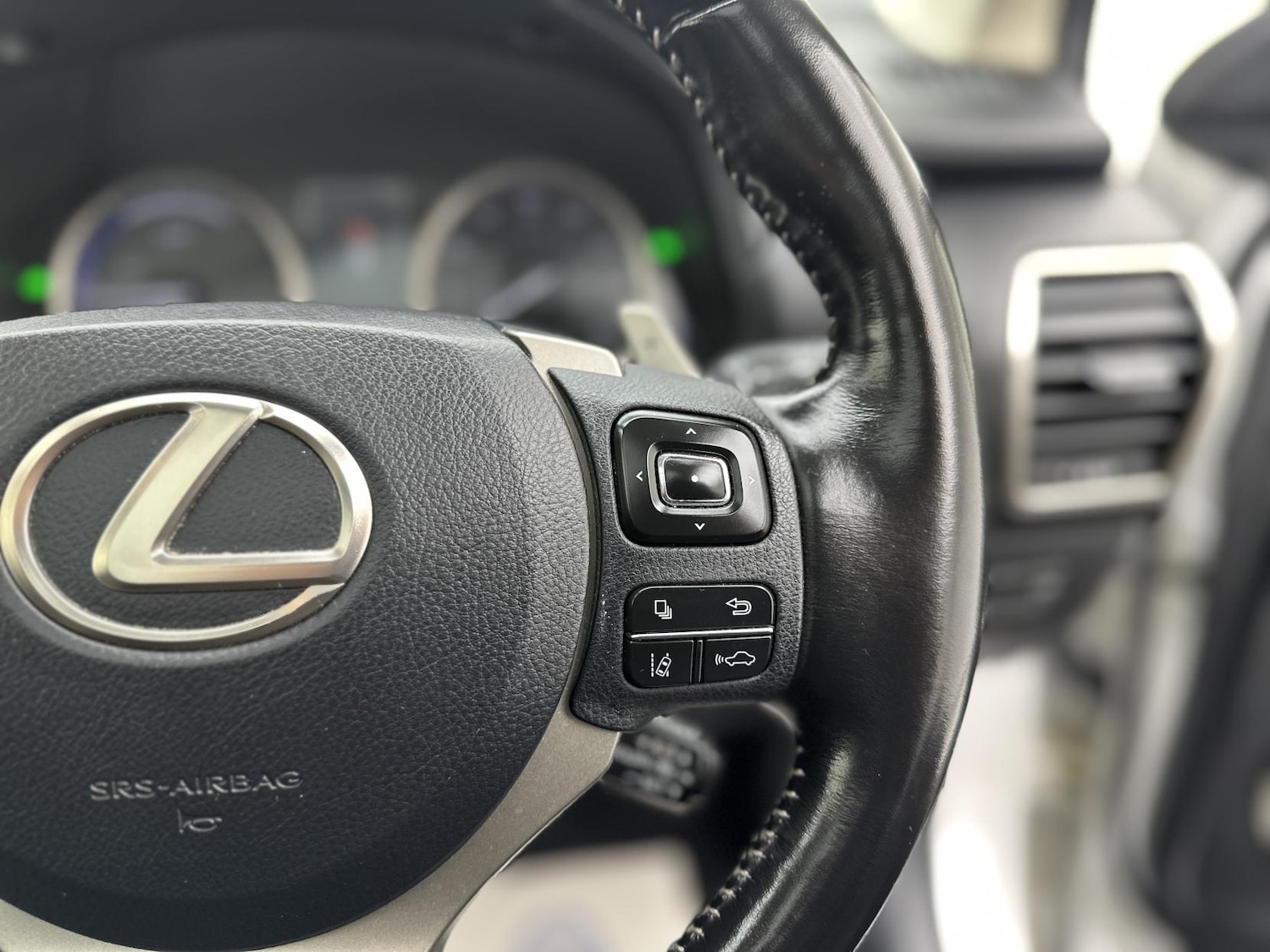 Used Lexus NX 2020 for sale - 76640721: Photo 28