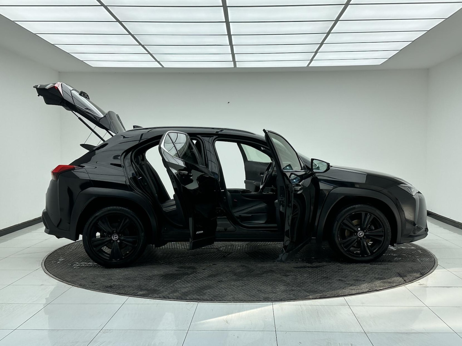 Used Lexus UX 2022 for sale - 76700534: Photo 11