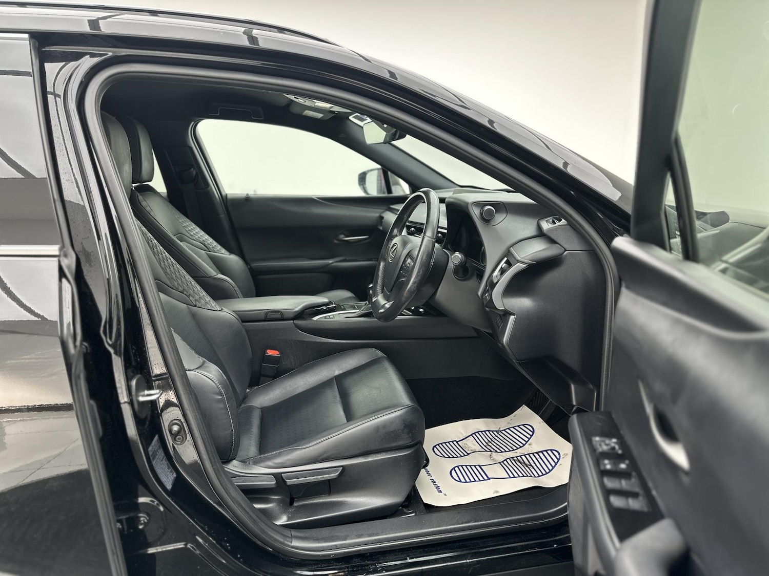 Used Lexus UX 2022 for sale - 76700534: Photo 18