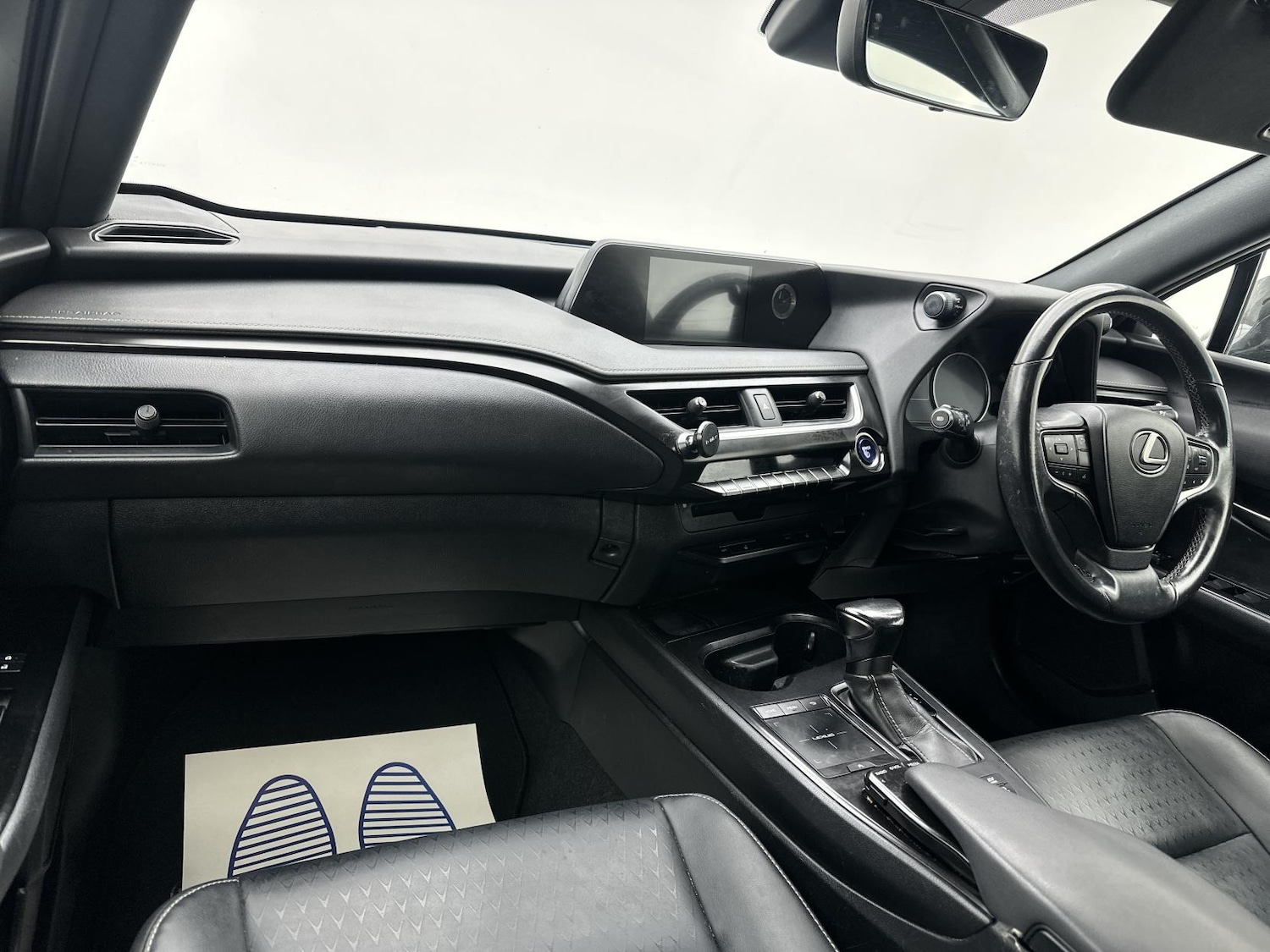 Used Lexus UX 2022 for sale - 76700534: Photo 33