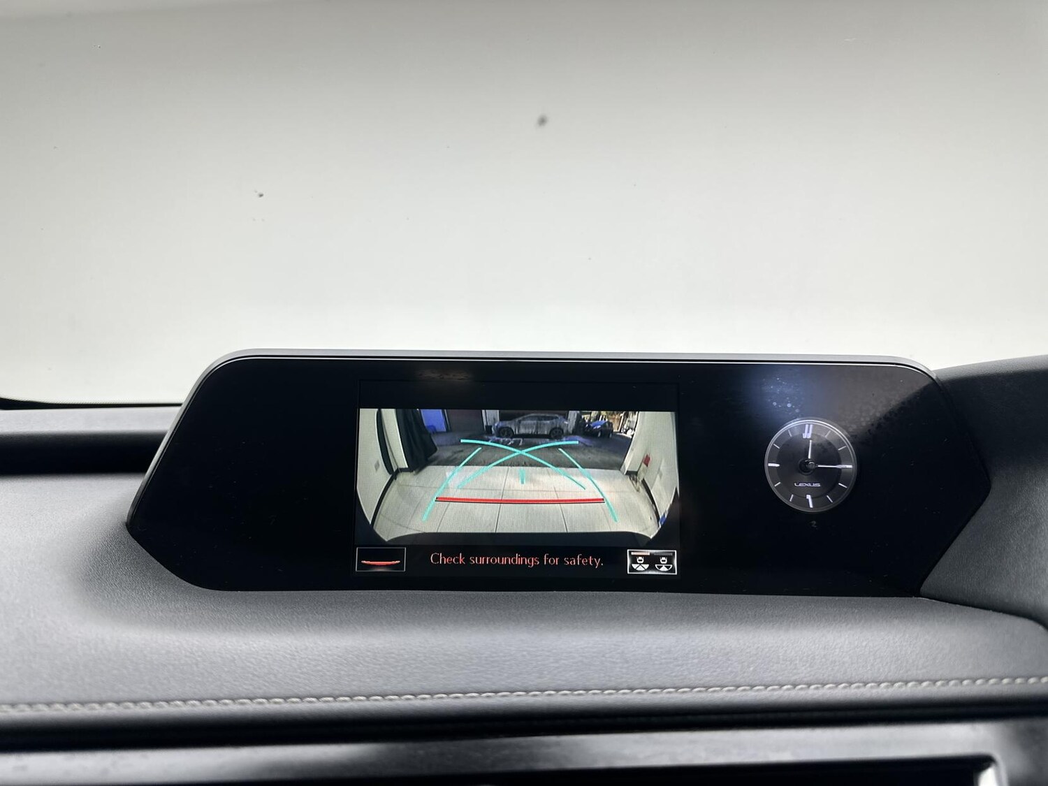 Used Lexus UX 2022 for sale - 76700534: Photo 44