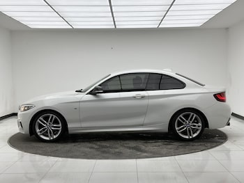 Used BMW 2 Series 2015 for sale - 77342970: Photo