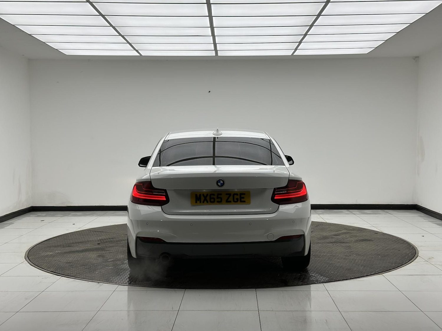 Used BMW 2 Series 2015 for sale - 77342970: Photo 5