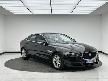 Used Jaguar XE 2016 for sale - 79312020: Photo