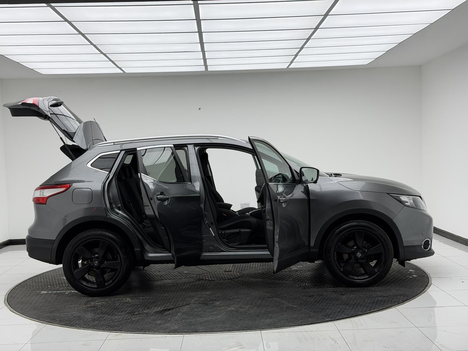 Used Nissan Qashqai 2016 for sale - 76709816: Photo 17