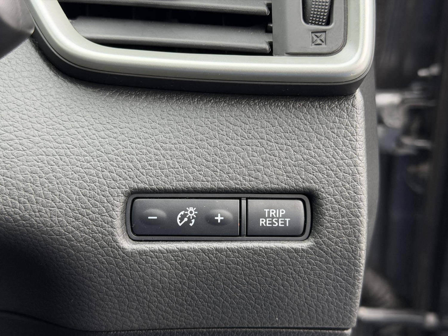 Used Nissan Qashqai 2016 for sale - 76709816: Photo 28