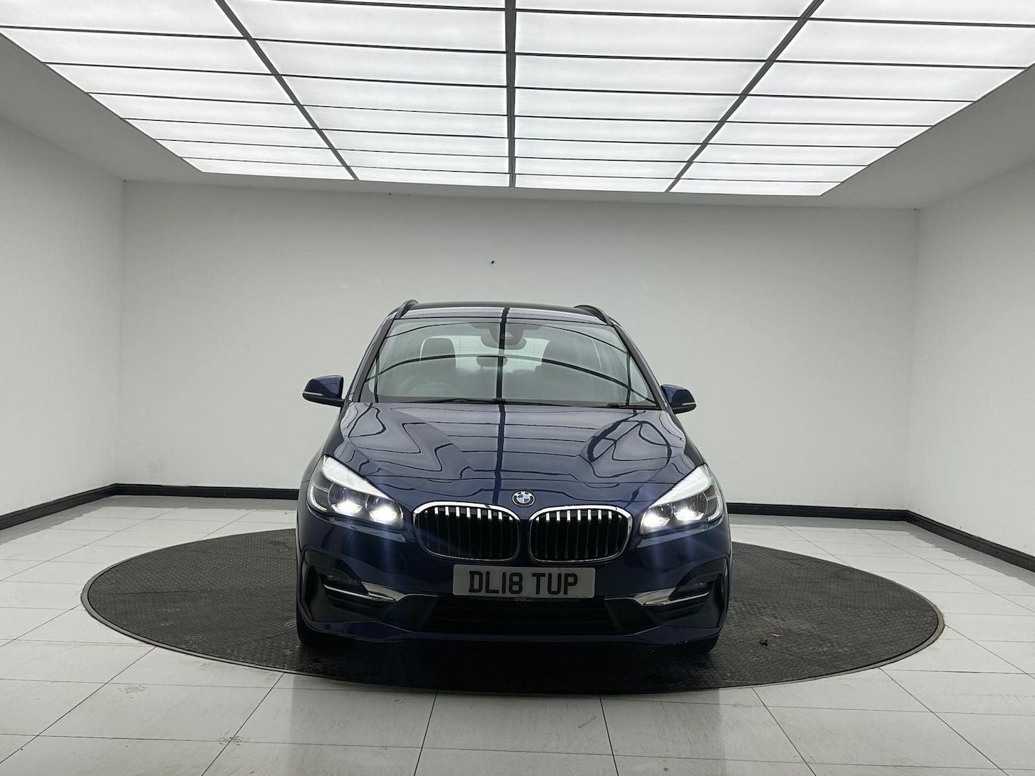 Used BMW 2 Series 2018 for sale - 76840752: Photo 2