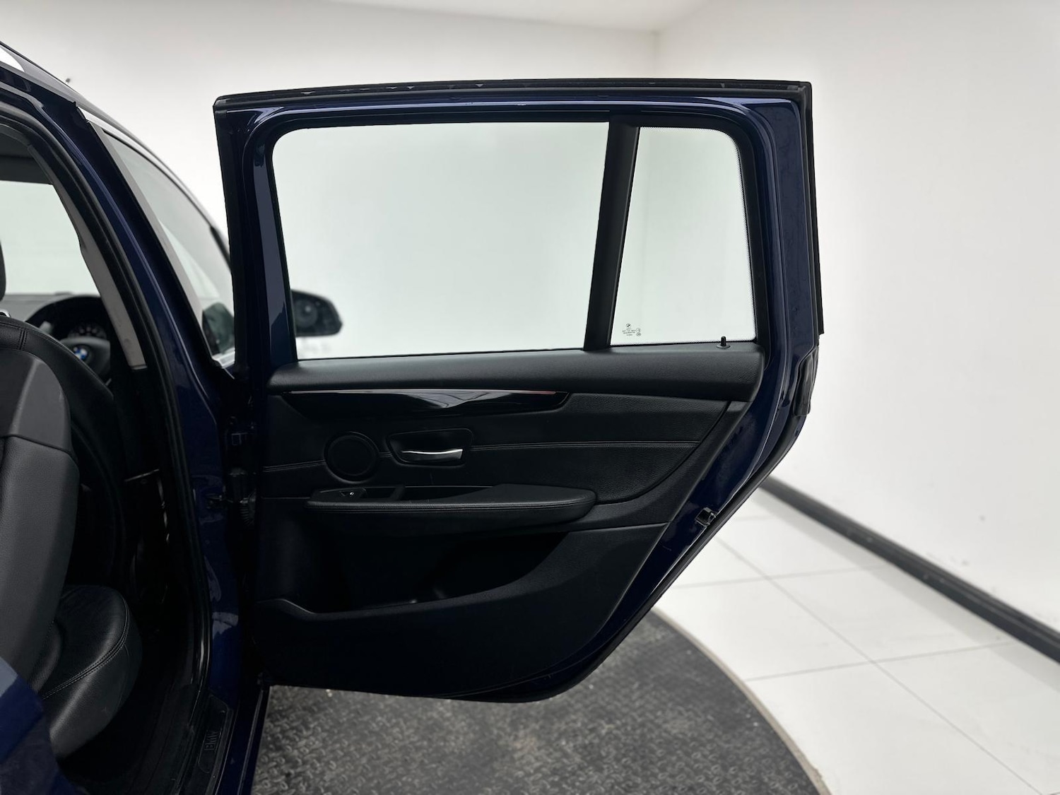 Used BMW 2 Series 2018 for sale - 76840752: Photo 30