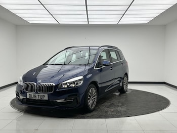 Used BMW 2 Series 2018 for sale - 76840752: Photo