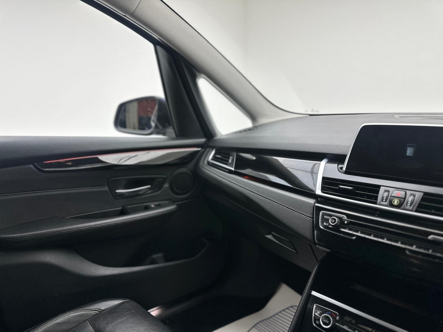 Used BMW 2 Series 2018 for sale - 76840752: Photo 76