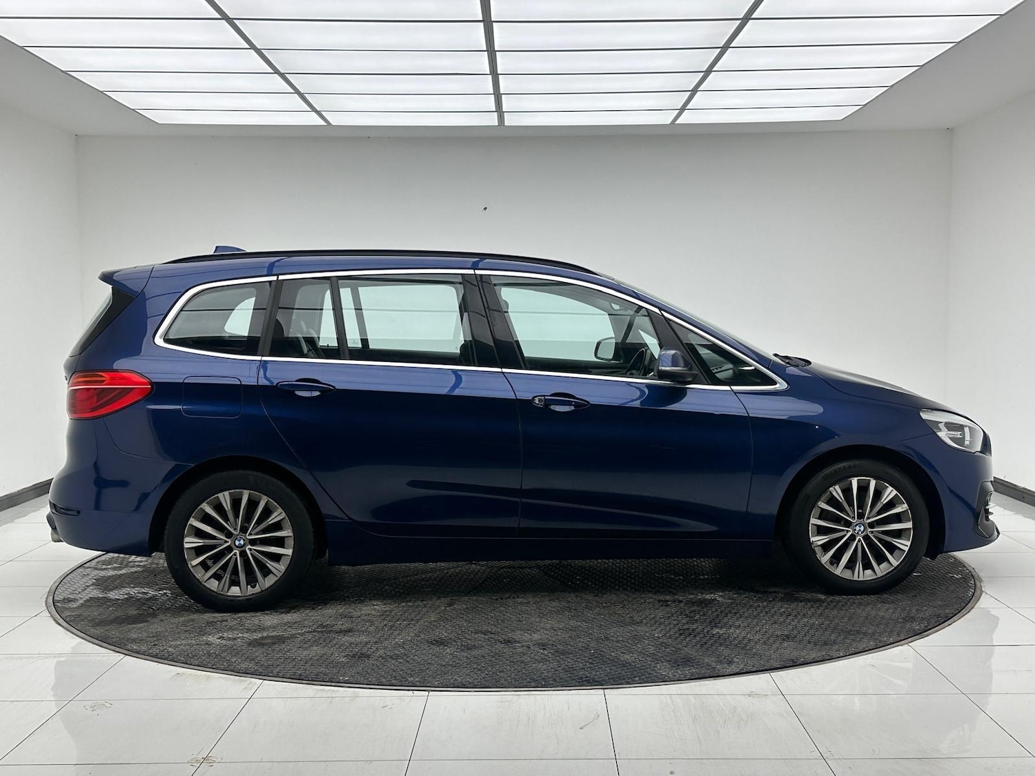 Used BMW 2 Series 2018 for sale - 76840752: Photo 8