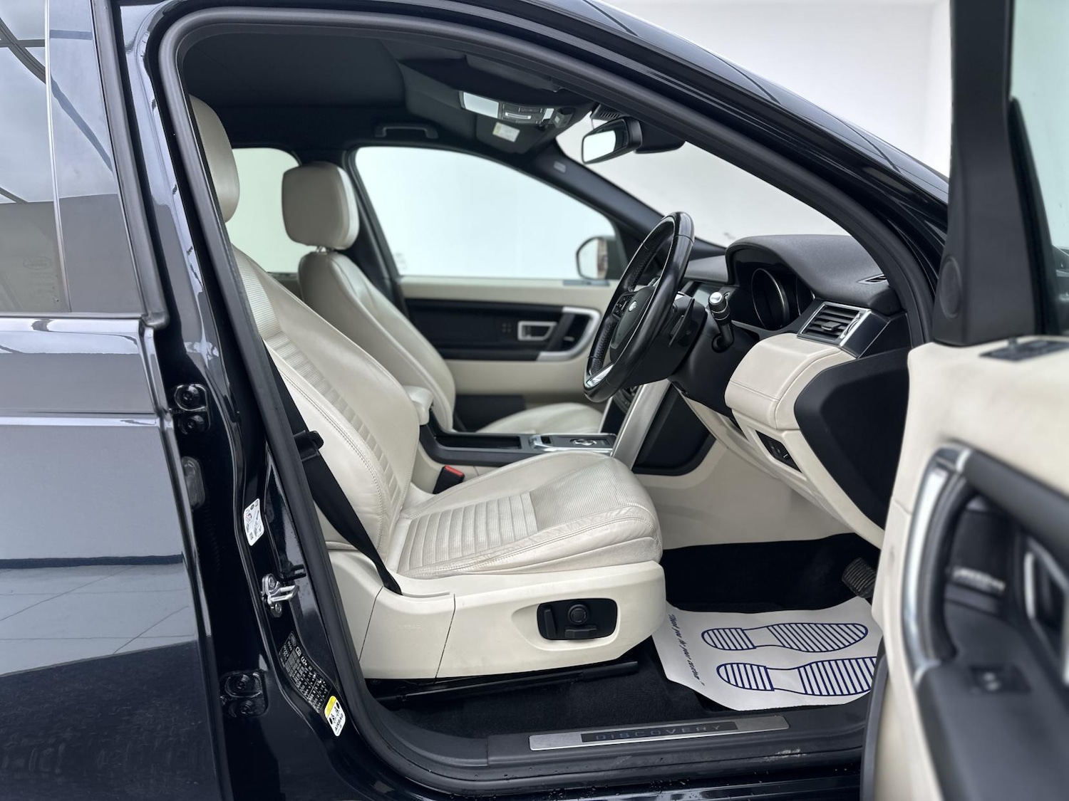 Used Land Rover Discovery Sport 2016 for sale - 77045548: Photo 18