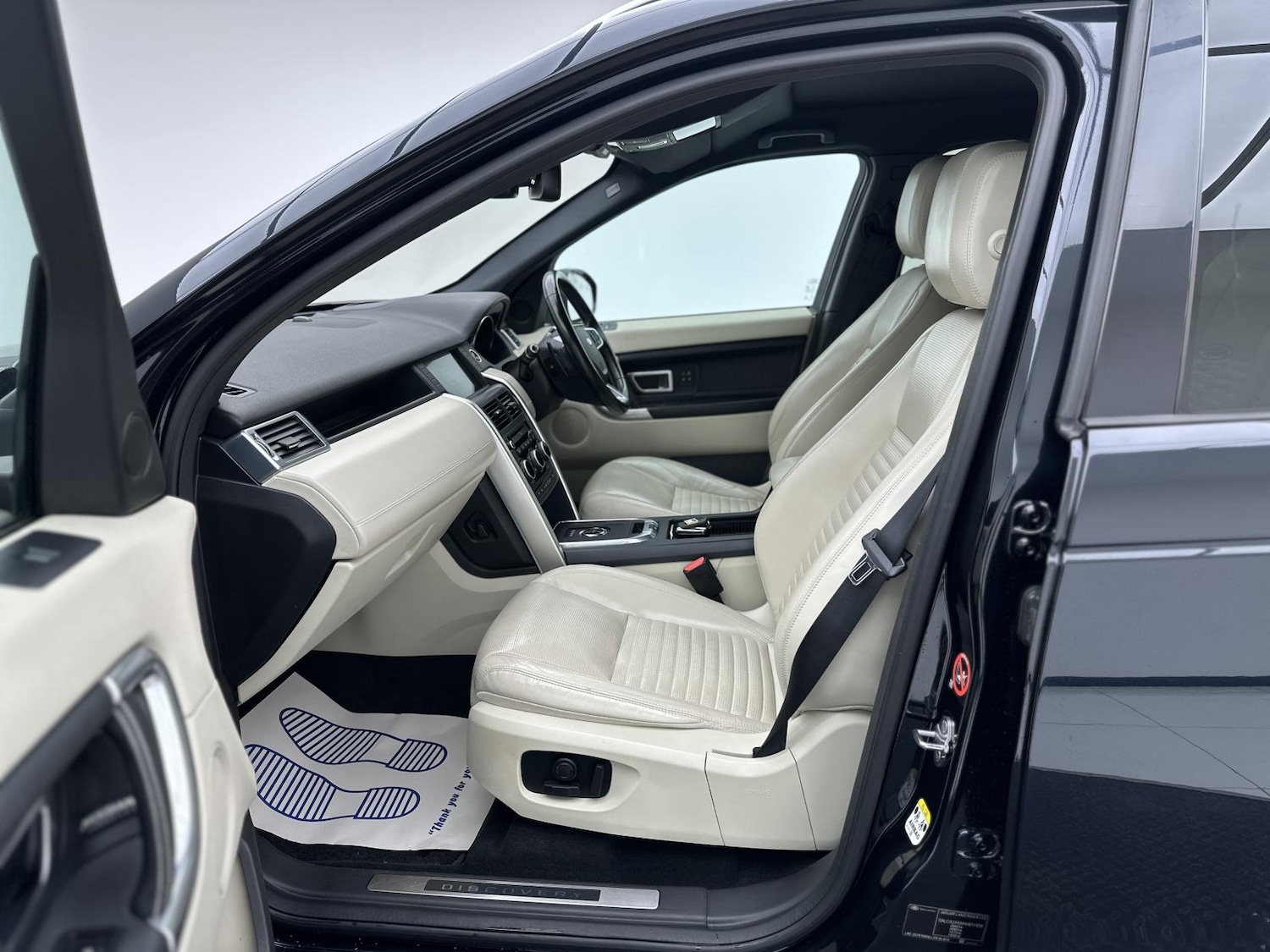 Used Land Rover Discovery Sport 2016 for sale - 77045548: Photo 33