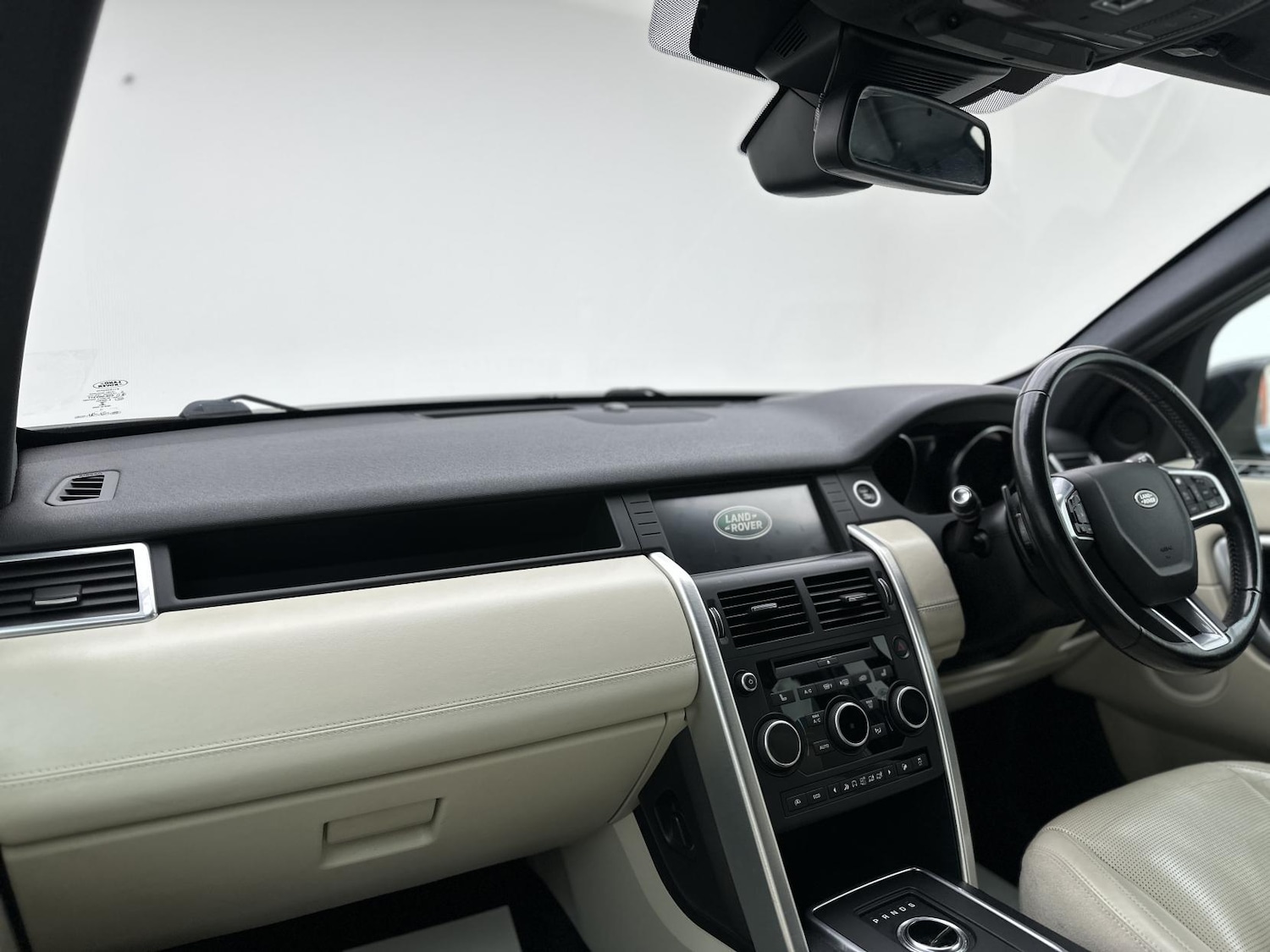 Used Land Rover Discovery Sport 2016 for sale - 77045548: Photo 34