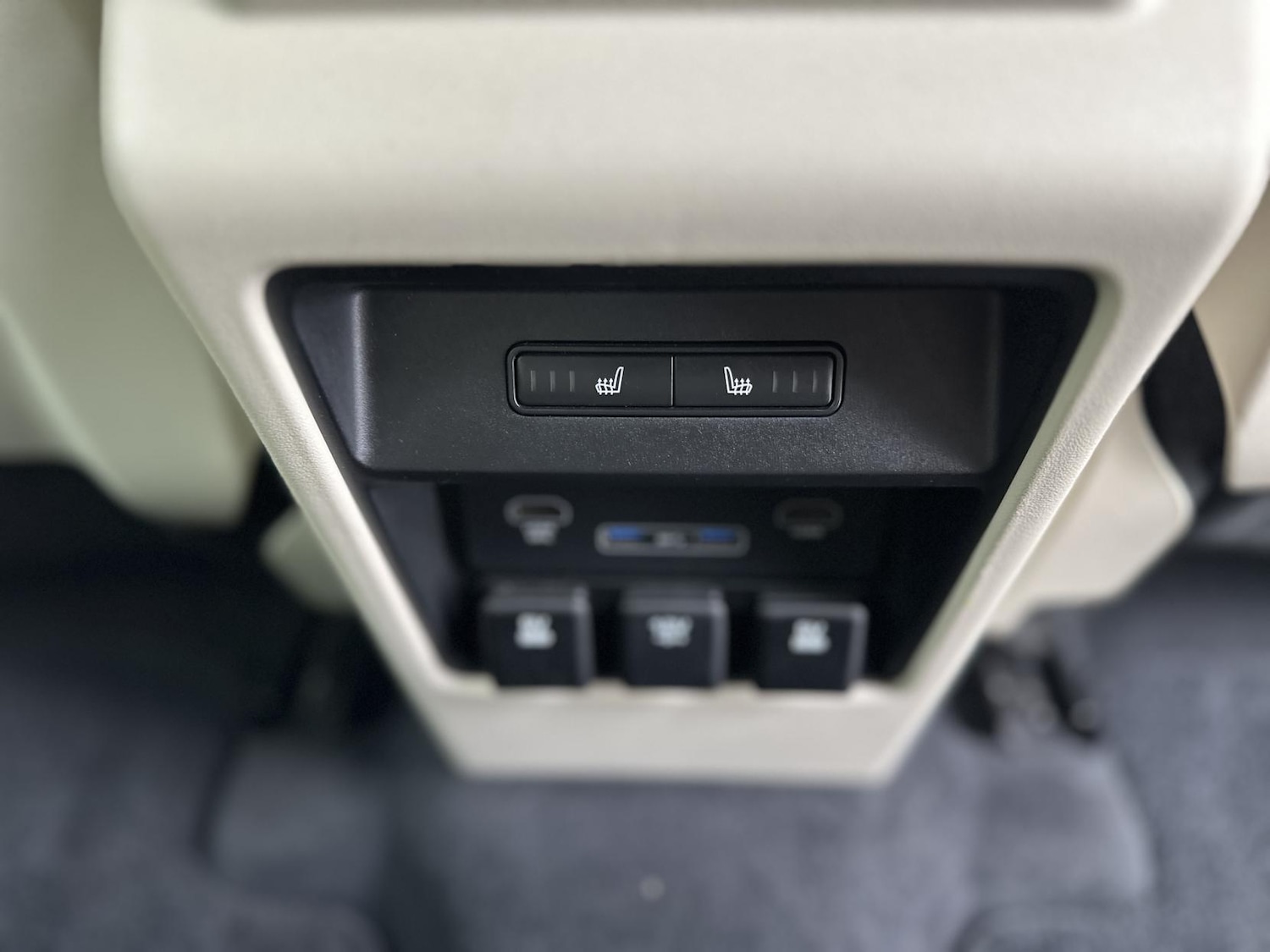 Used Land Rover Discovery Sport 2016 for sale - 77045548: Photo 43