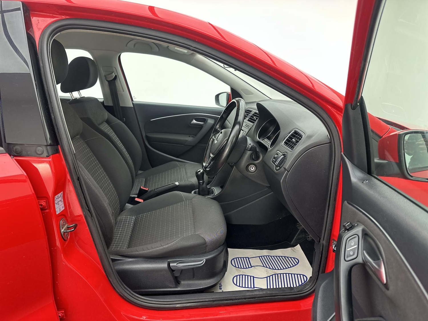 Used Volkswagen Polo 2014 for sale - 77127774: Photo 16