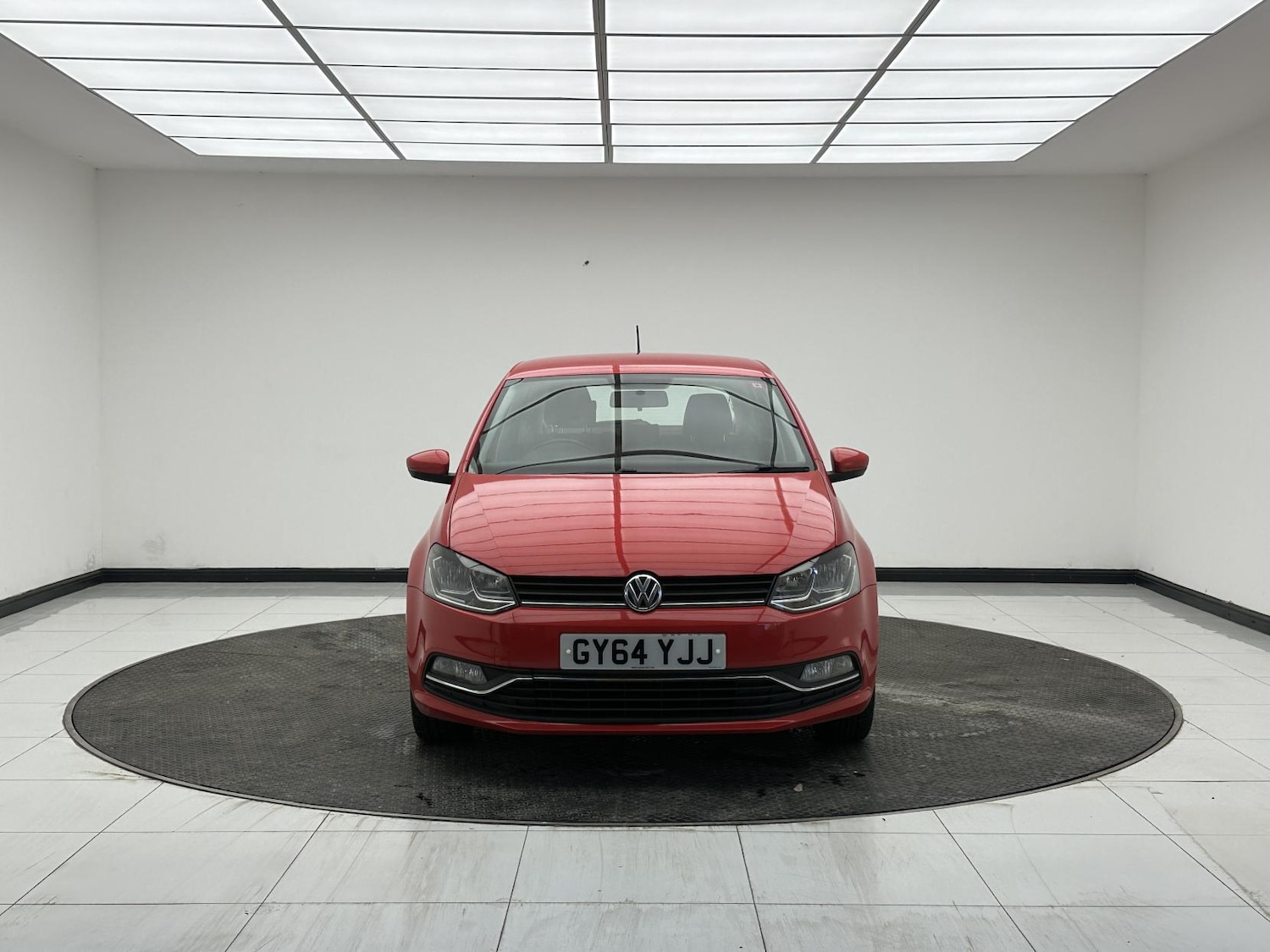 Used Volkswagen Polo 2014 for sale - 77127774: Photo 2