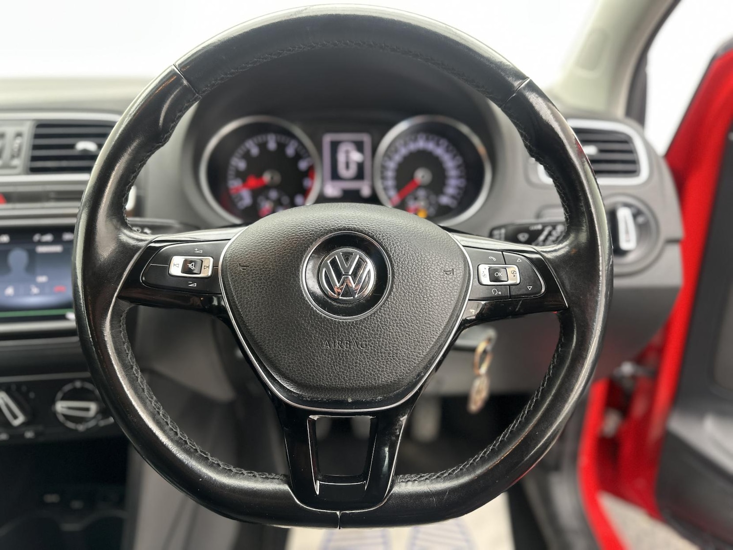 Used Volkswagen Polo 2014 for sale - 77127774: Photo 36